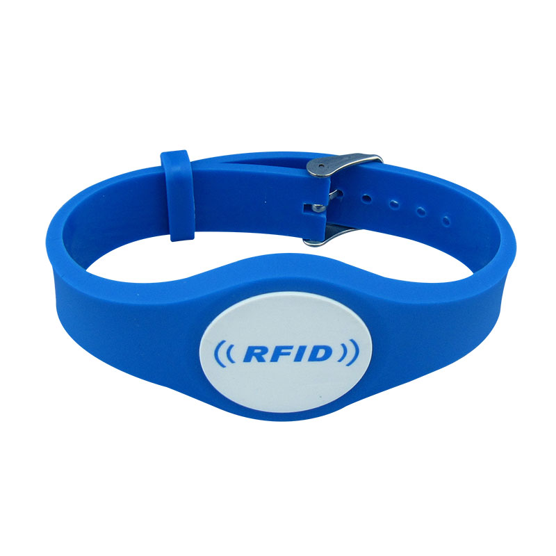 Paano Gumagana ang PVC RFID Wristband?